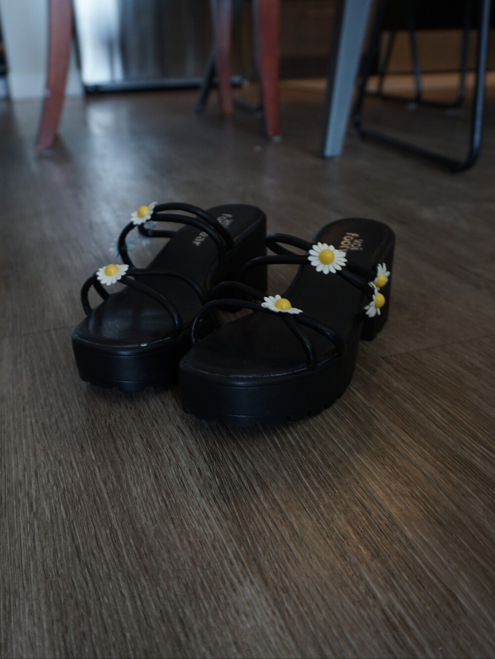Black Platform Daisy-Strap Sandals